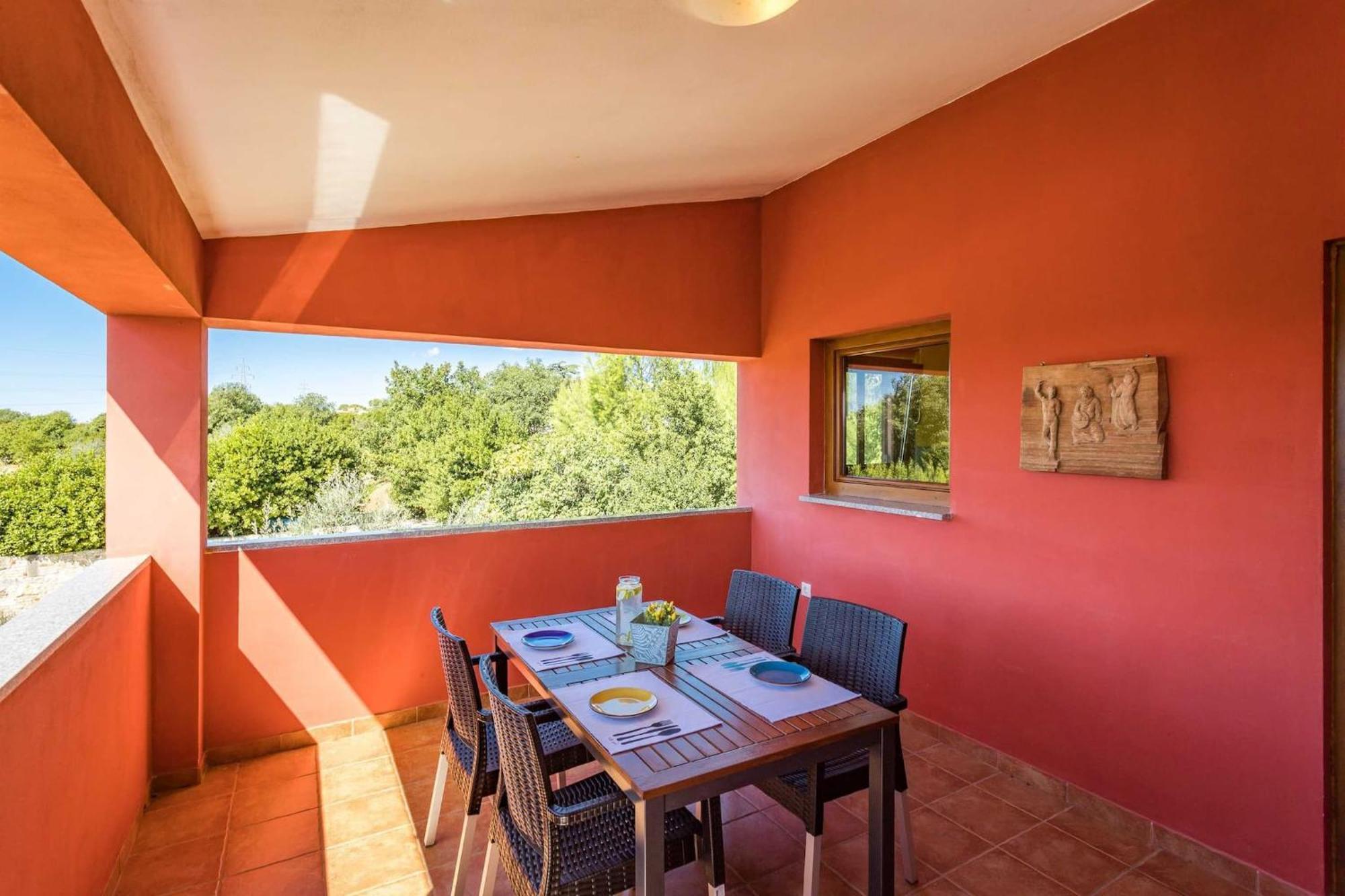 Holiday Home Pina Pula Bagian luar foto