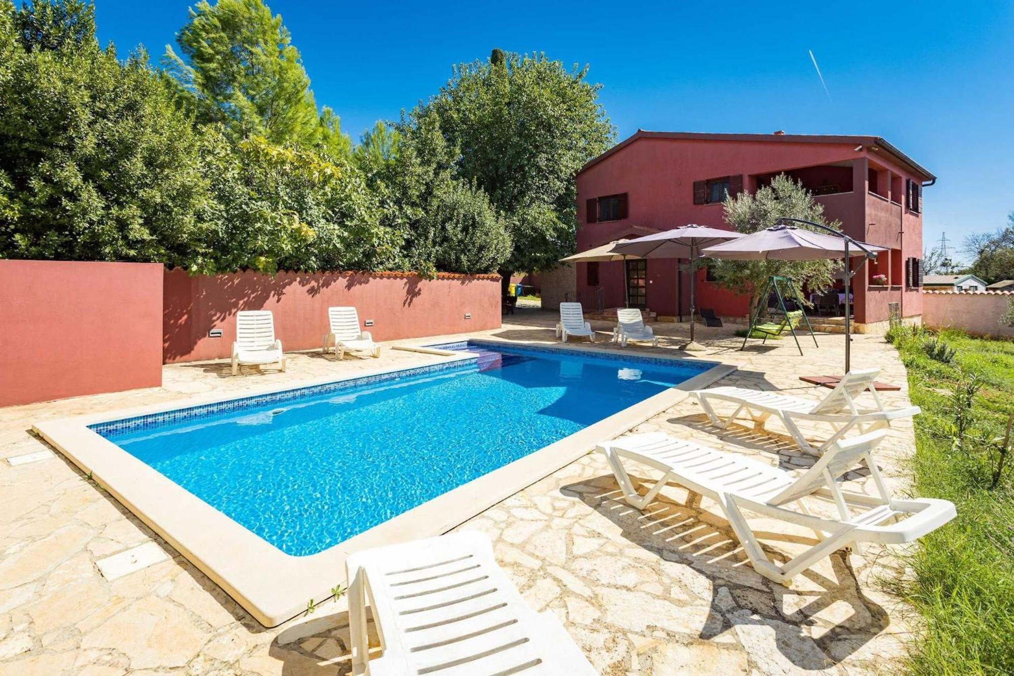 Holiday Home Pina Pula Bagian luar foto